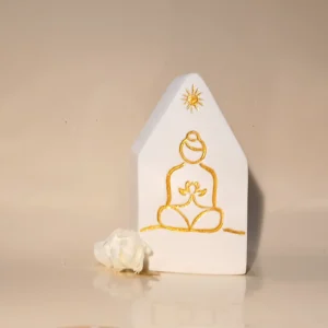 Haus mit Buddha